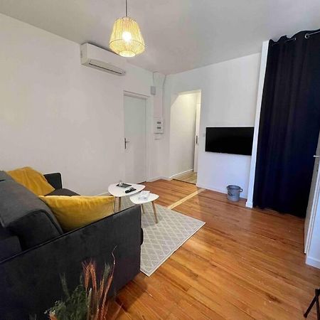 Appartement Climatise 4 Personnes / Centre-Ville Besançon Zewnętrze zdjęcie